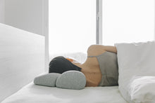 이미지를 갤러리 뷰어에 로드 , Neck Warming Pillow by CALQS